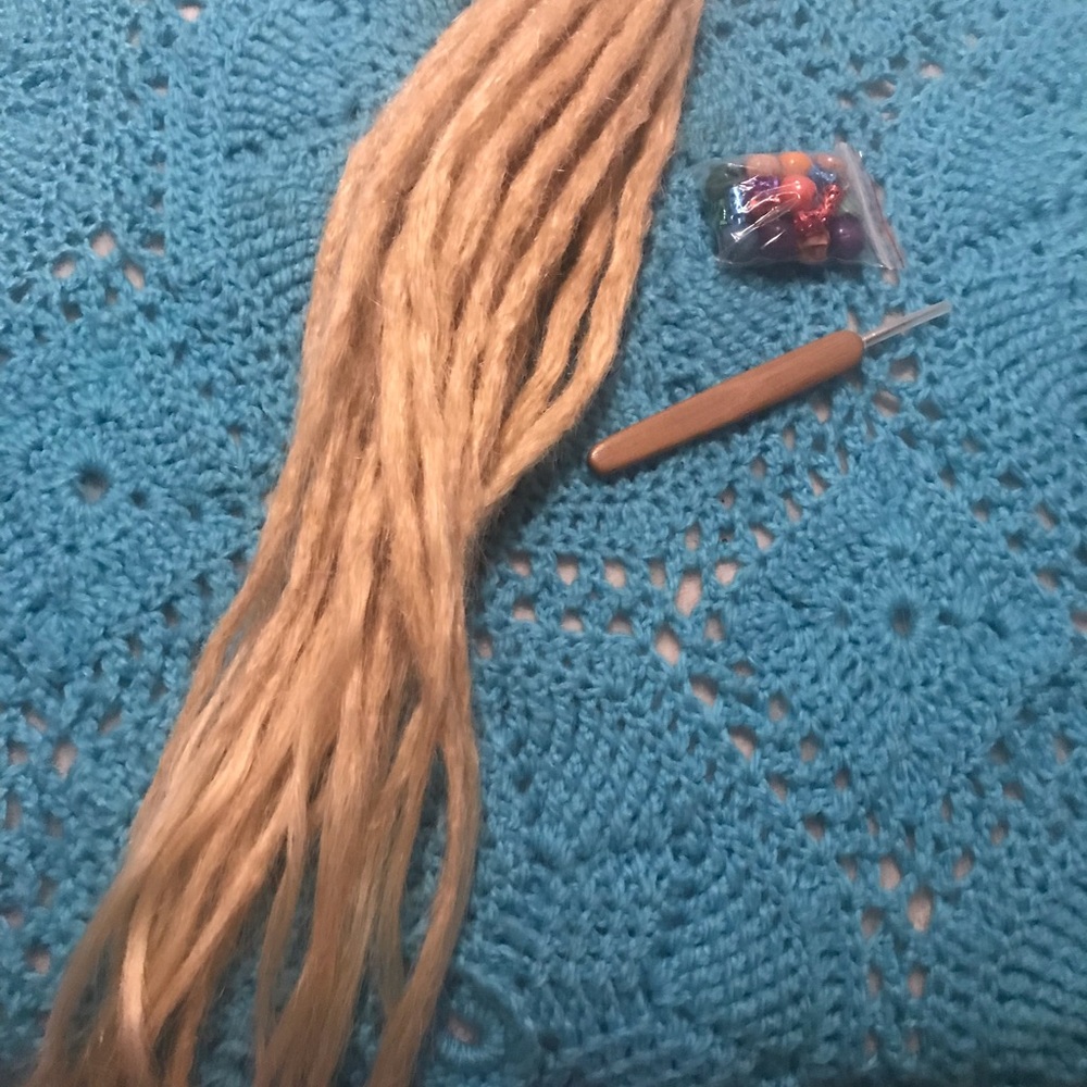 Real-human blonde 18in dreadlock extensions (SE)